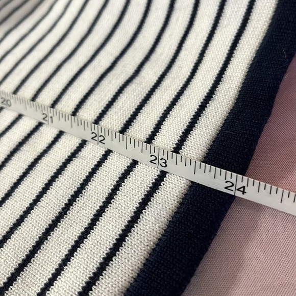 Norton Studio blue and white long sleeve crewneck sweater decorative buttons XL - Picture 10 of 10